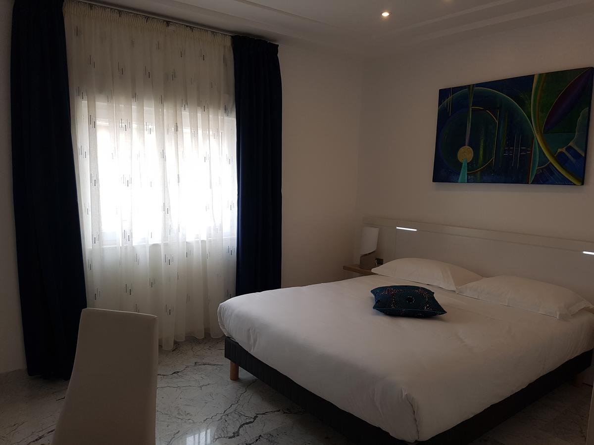 Hotel Ahoefa King Salomon Garden Lomé Eksteriør billede